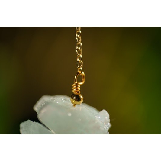 海蓝宝原石吊坠 Aquamarine Original Stone Pendant