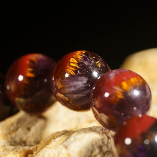 极品极光紫钛 Auralite Rutilated Amethyst Bracelet 极品极光紫钛 Auralite Rutilated Amethyst Bracelet