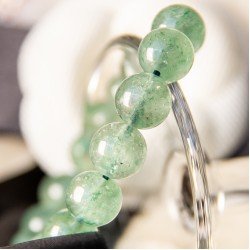 绿草莓晶手链 Green Strawberry Quartz Bracelet 绿草莓晶手链 Green Strawberry Quartz Bracelet