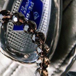 茶水晶手链 ( 切面64 ) Smoky Quartz Bracelet ( Cut 64 Facets ) 茶水晶手链 ( 切面64 ) Smoky Quartz Bracelet ( Cut 64 Facets )