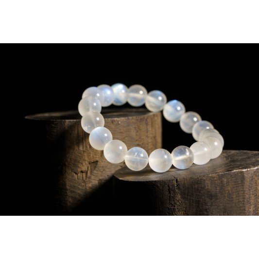 高等蓝月光手链 Blue Moonstone Bracelet 高等蓝月光手链 Blue Moonstone Bracelet
