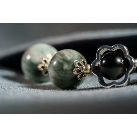 黑曜石+鹰眼石手链 Mix Crystal Bracelet (Obsidian + Hawk's eye) 黑曜石+鹰眼石手链 Mix Crystal Bracelet (Obsidian + Hawk's eye)