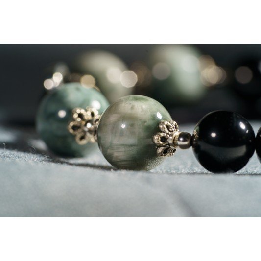 黑曜石+鹰眼石手链 Mix Crystal Bracelet (Obsidian + Hawk's eye) 黑曜石+鹰眼石手链 Mix Crystal Bracelet (Obsidian + Hawk's eye)