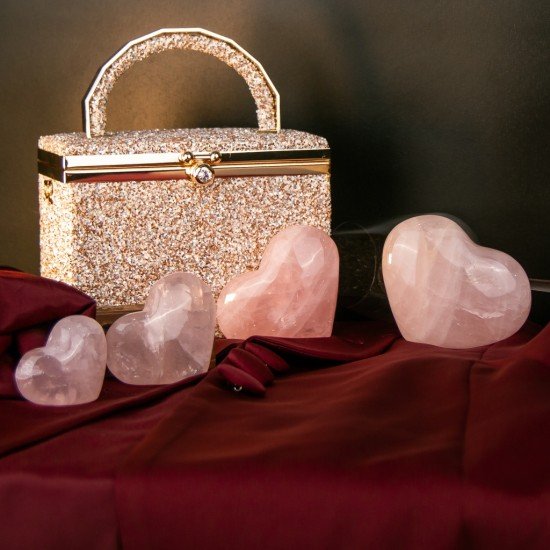 粉晶爱心石 Rose Love Shape Crystal 粉晶爱心石 Rose Love Shape Crystal