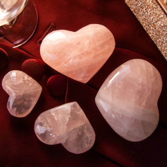 粉晶爱心石 Rose Love Shape Crystal 粉晶爱心石 Rose Love Shape Crystal