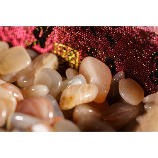 消磁碎水晶:太阳 Tumbled Sun 消磁碎水晶:太阳 Tumbled Sun