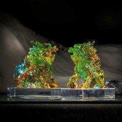 古法琉璃麒麟 (绿色) Ancient Glazed Glass Kirin (Green)